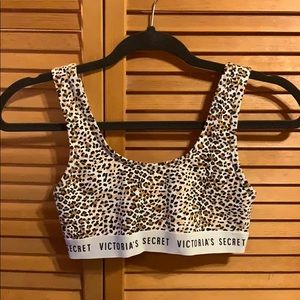 Victoria’s Secret Lightweight Sport Bra